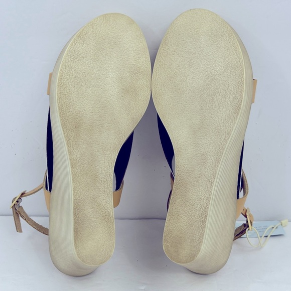 AVELLINI GENUINE LEATHER COLORFUL FLORAL PLATFORM, TAN STRAPS, ITALIAN, SIZE9 - Picture 13 of 16